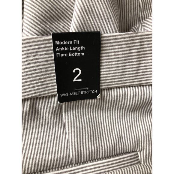 Amanda & Chelsea Ari Stripe Pant Modern Fit Ankle Flare Bottom White Gray NWT 2 - Picture 6 of 9
